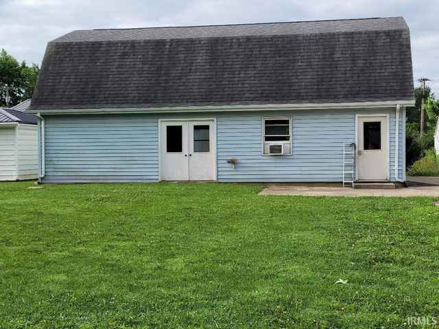 8314 S Walnut Street, Daleville, IN 47334