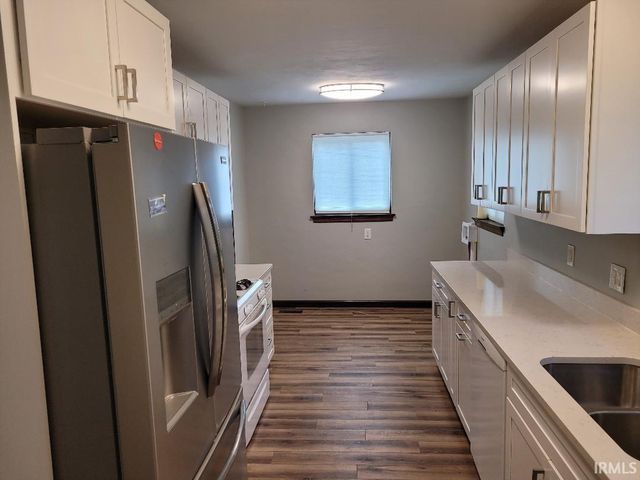 8314 S Walnut Street, Daleville, IN 47334