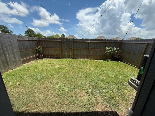 5621 Hyde Park Drive, Pasadena, TX 77505