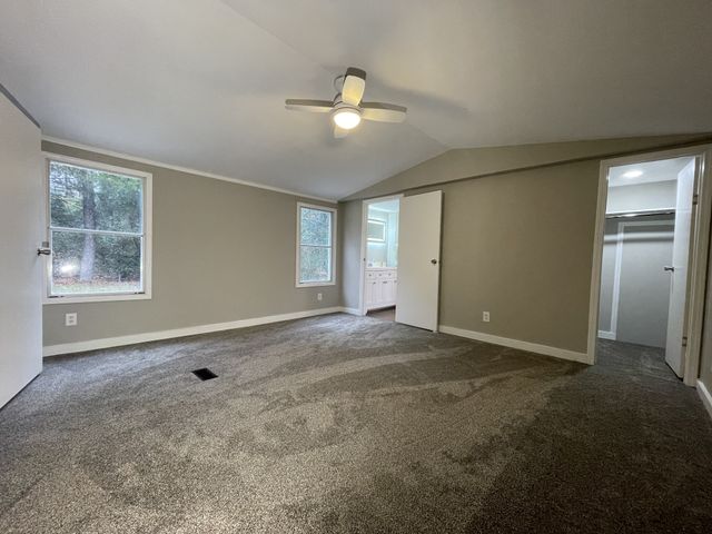 303 Conger St, Cumberland City, TN 37050