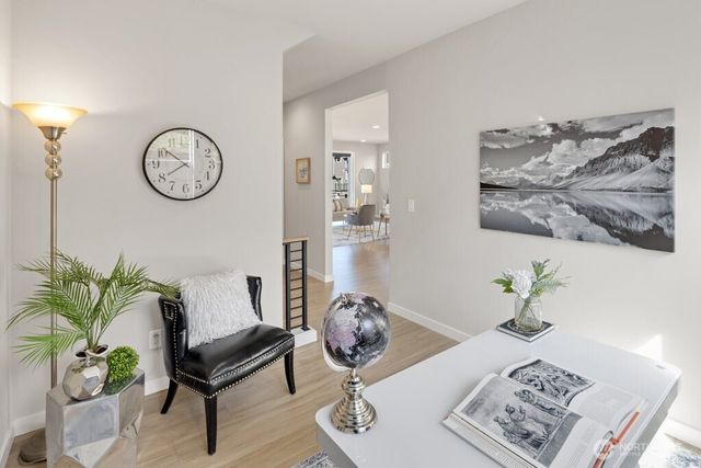 22545 69th Place W, Mountlake Terrace, WA 98043