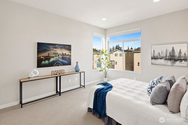 22545 69th Place W, Mountlake Terrace, WA 98043