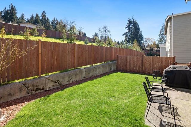 22545 69th Place W, Mountlake Terrace, WA 98043