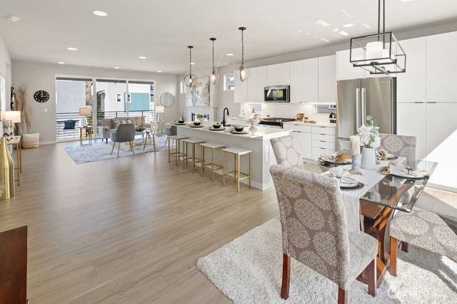 22545 69th Place W, Mountlake Terrace, WA 98043