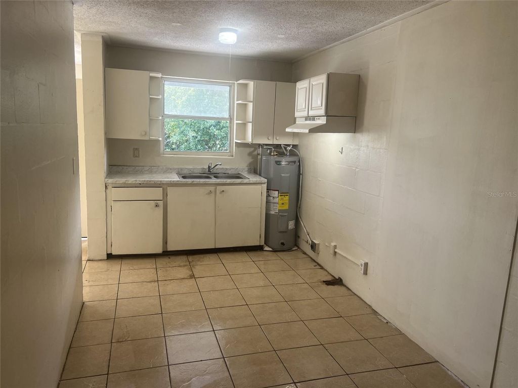 543 DIVISION STREET 3, Daytona Beach, FL 32114