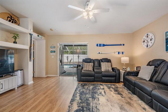 4638 TUCSON COURT, Valrico, FL 33594