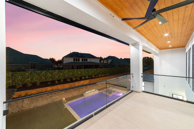 23107 Vista De Tres Lagos Drive, Spring, TX 77389