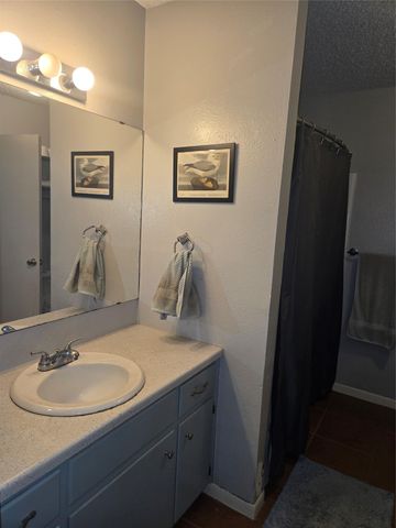 8910 Little Walnut PKWY B, Austin, TX 78758