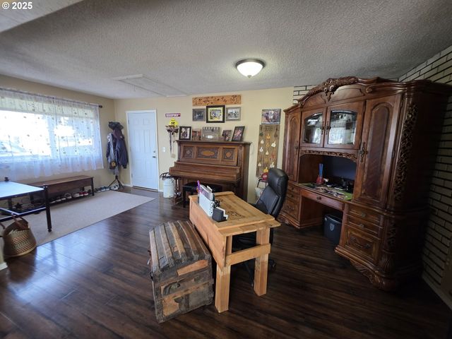 305 ALLISON Way, Goldendale, WA 98620