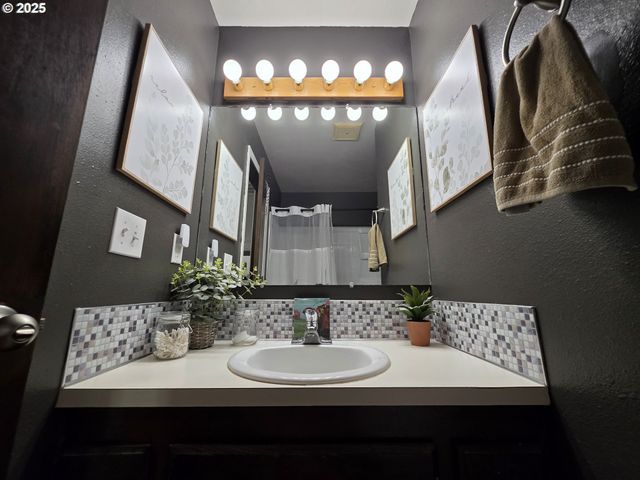 305 ALLISON Way, Goldendale, WA 98620