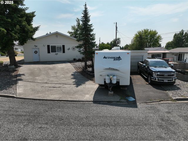 305 ALLISON Way, Goldendale, WA 98620
