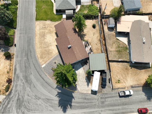 305 ALLISON Way, Goldendale, WA 98620