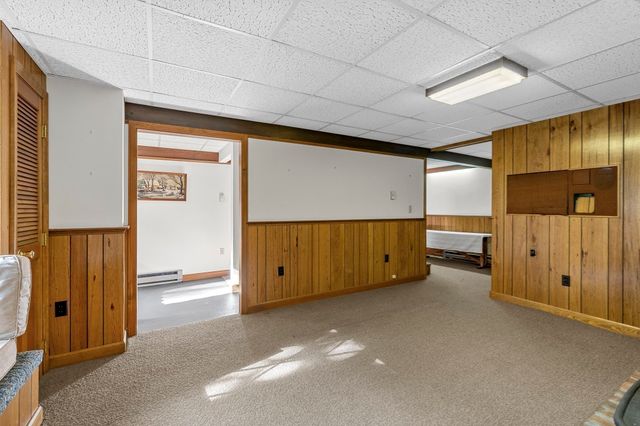 33 Old Carriage Lane, Braintree, MA 02184