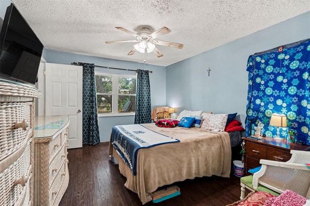 8061 PHILATELIC DR, Spring Hill, FL 34606