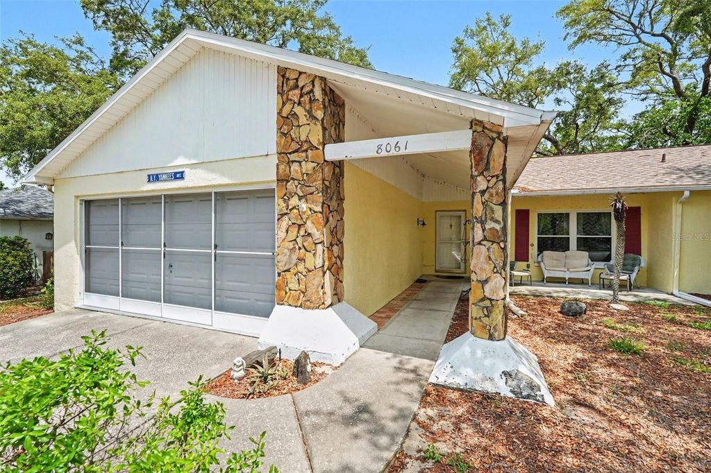 8061 PHILATELIC DR, Spring Hill, FL 34606