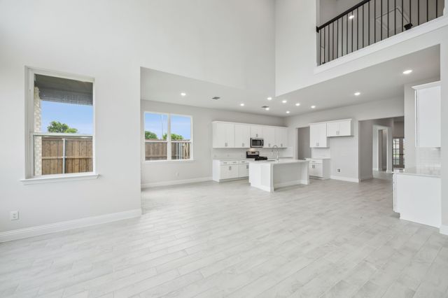 1607 Vista Grande Drive, Forney, TX 75126