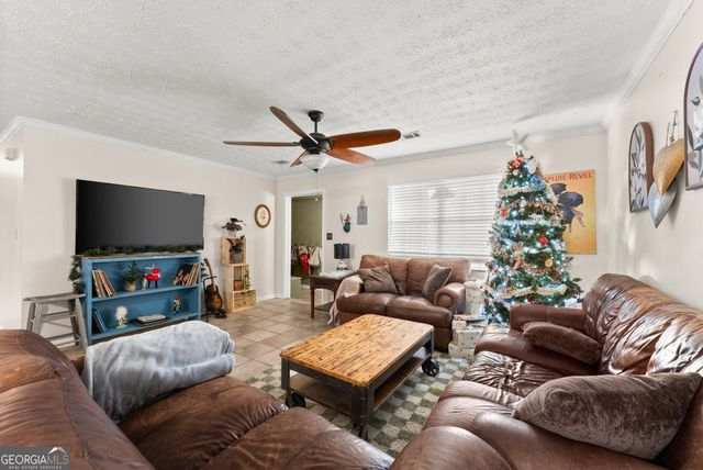 1142 Lewis Roberts Road, Jefferson, GA 30549