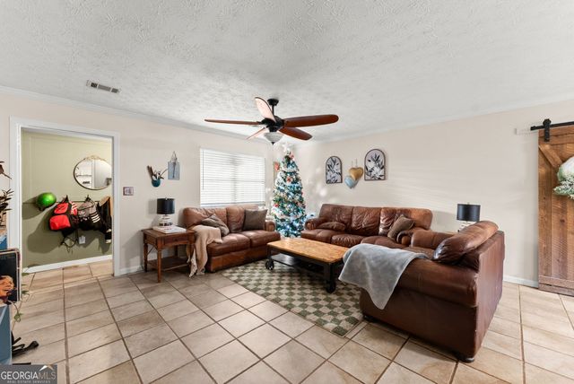 1142 Lewis Roberts Road, Jefferson, GA 30549