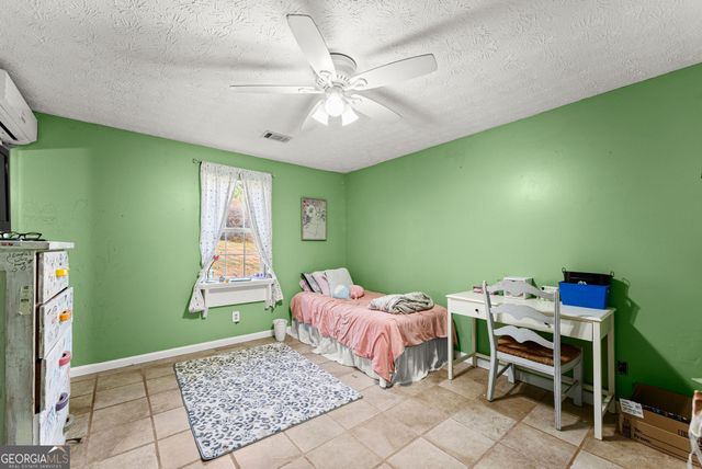 1142 Lewis Roberts Road, Jefferson, GA 30549