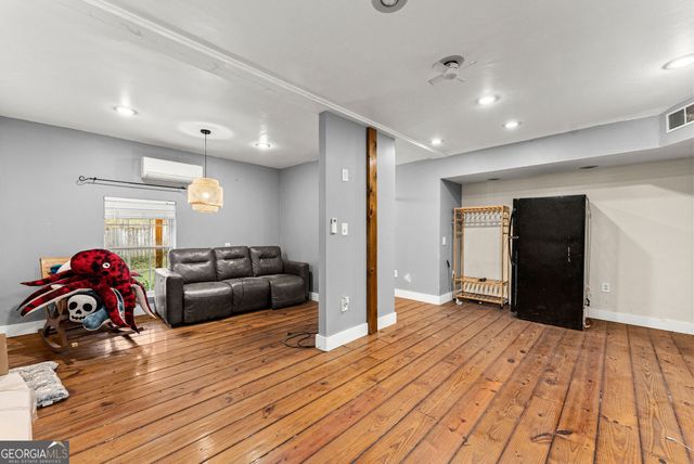 1142 Lewis Roberts Road, Jefferson, GA 30549