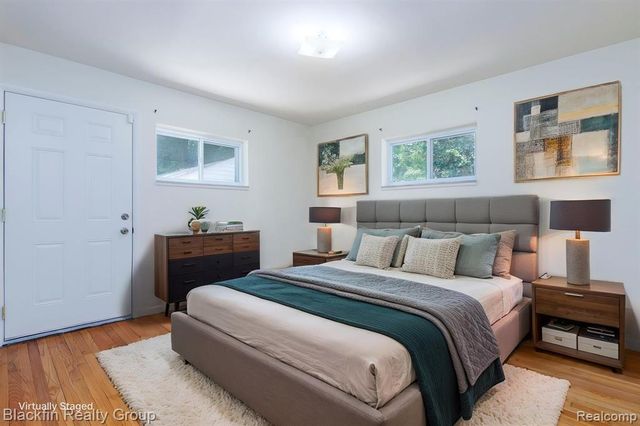 24641 Ridgedale Street, Oak Park, MI 48237