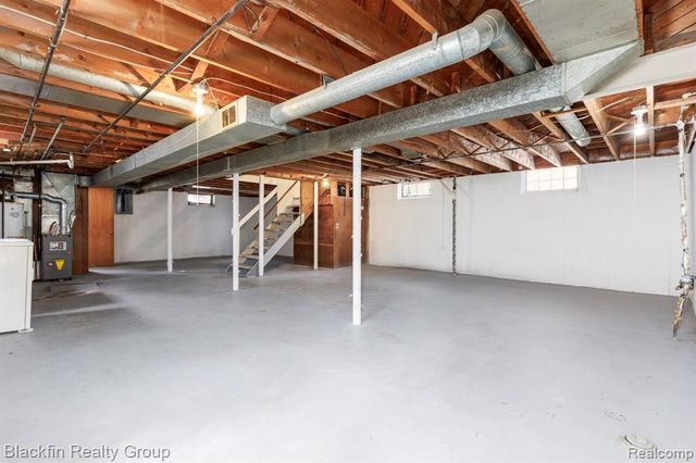 24641 Ridgedale Street, Oak Park, MI 48237
