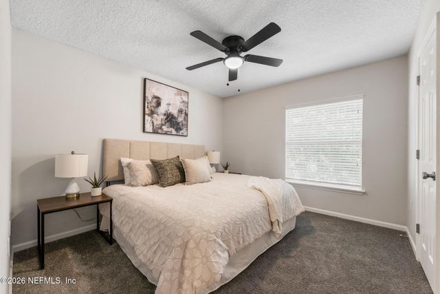 8400 MCGIRTS VILLAGE Lane, Jacksonville, FL 32210