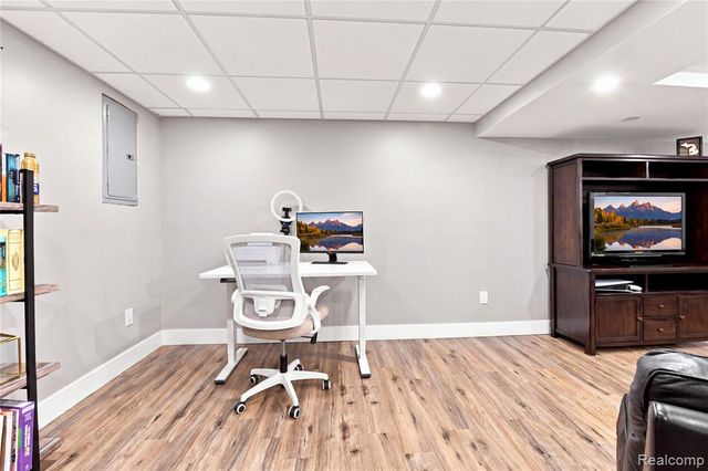 933 Abingdon Street, Oxford, MI 48371