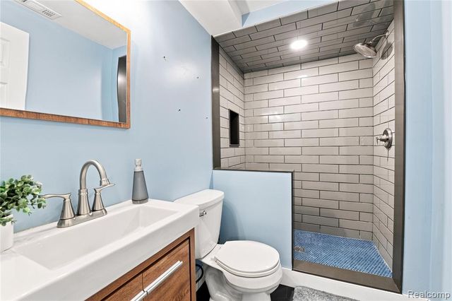 933 Abingdon Street, Oxford, MI 48371