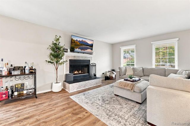 933 Abingdon Street, Oxford, MI 48371