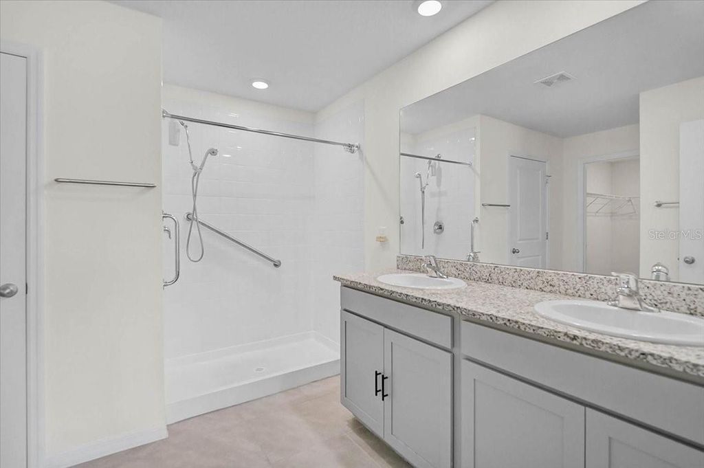 Image 21 of property listing at 17319 WHEATBERRY BOULEVARD, Parrish, FL 34219