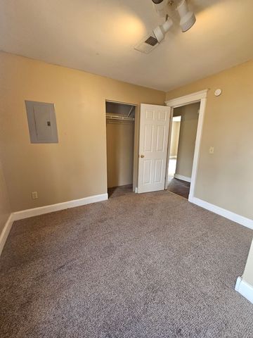 929 Bridge Avenue, Davenport, IA 52803
