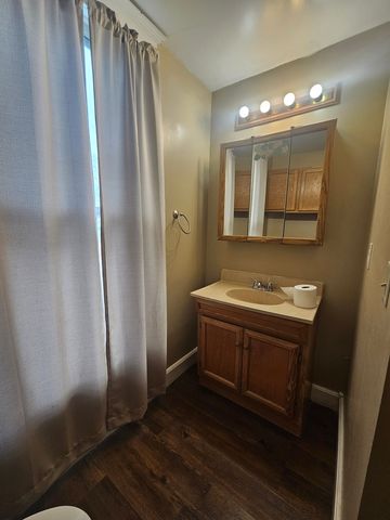 929 Bridge Avenue, Davenport, IA 52803