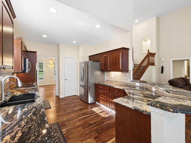 4691 Houston Pond Drive, Powell, OH 43065