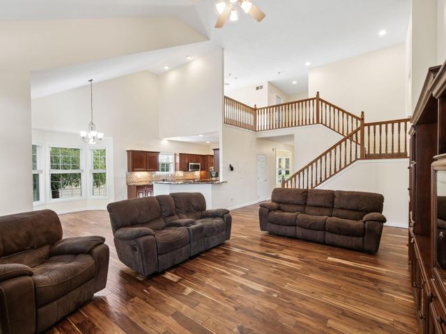 4691 Houston Pond Drive, Powell, OH 43065