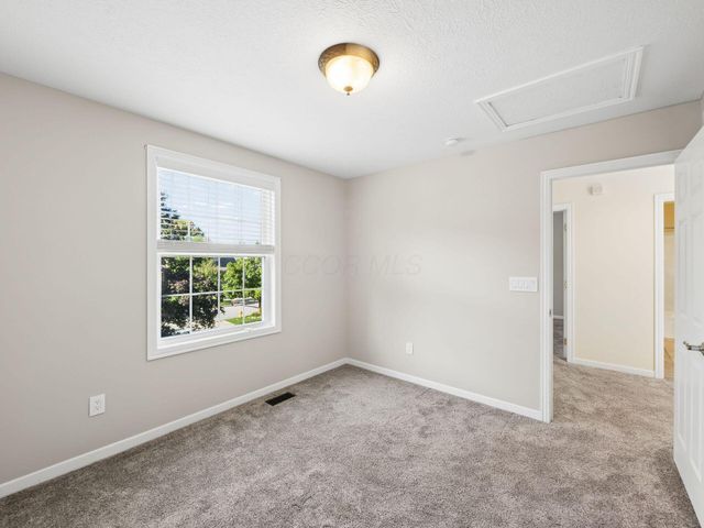 4691 Houston Pond Drive, Powell, OH 43065