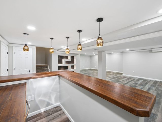 4691 Houston Pond Drive, Powell, OH 43065