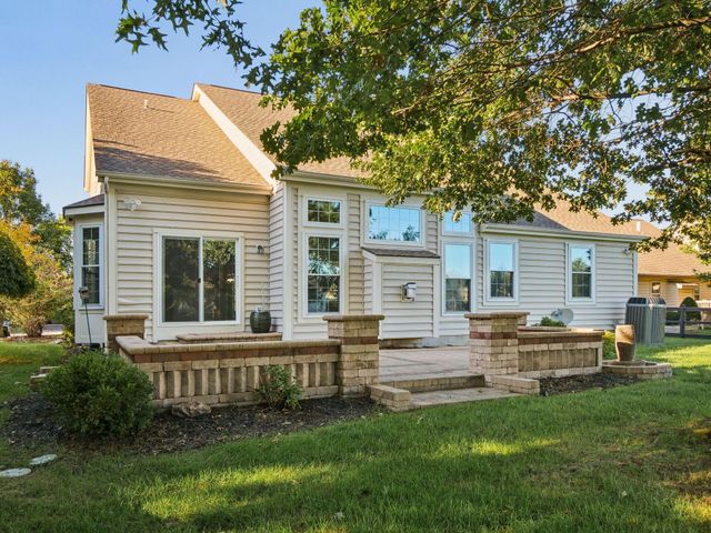4691 Houston Pond Drive, Powell, OH 43065