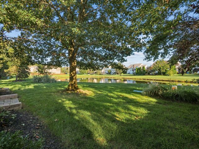 4691 Houston Pond Drive, Powell, OH 43065