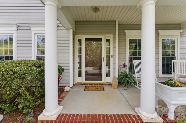 7719 Woodcrest Drive, Stanley, NC 28164