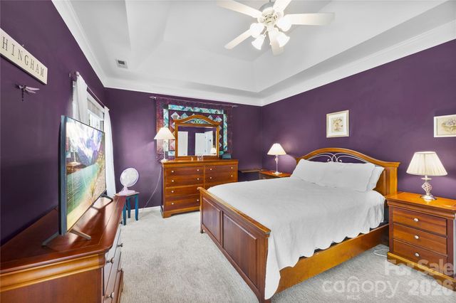 7719 Woodcrest Drive, Stanley, NC 28164