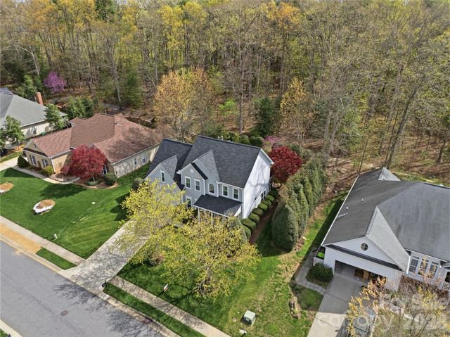 7719 Woodcrest Drive, Stanley, NC 28164