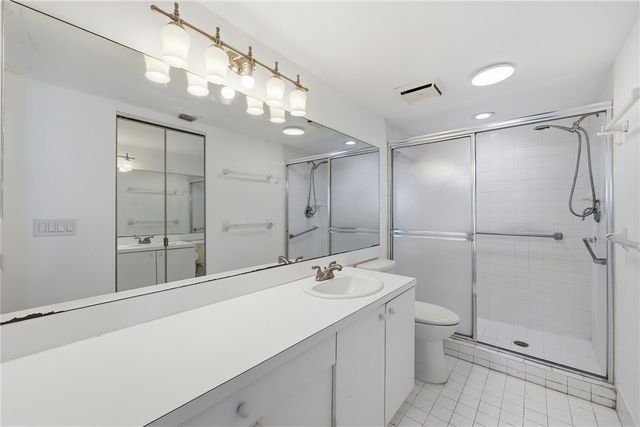 870 Lake Orchid Circle 108, Vero Beach, FL 32962