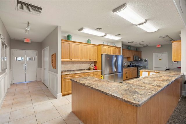 870 Lake Orchid Circle 108, Vero Beach, FL 32962