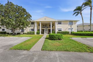870 Lake Orchid Circle 108, Vero Beach, FL 32962