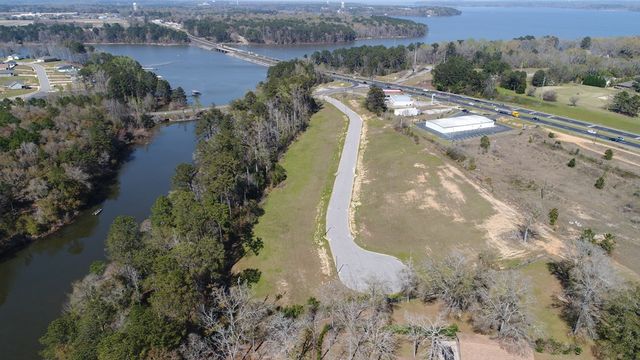 109 Barefoot Bayou, Eufaula, AL 36027