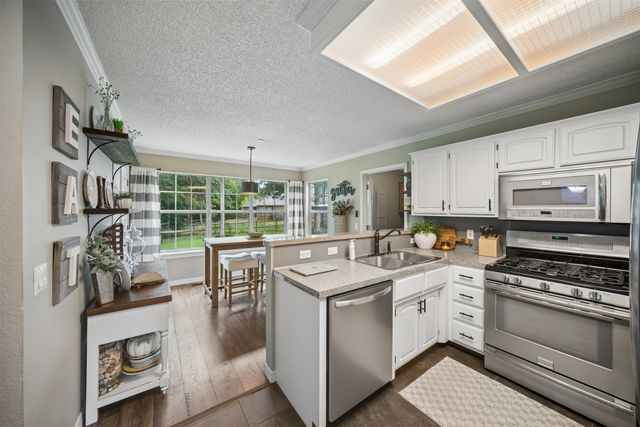 709 W 36th Street, Sand Springs, OK 74063