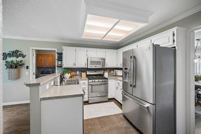 709 W 36th Street, Sand Springs, OK 74063