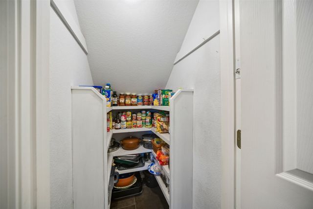 709 W 36th Street, Sand Springs, OK 74063