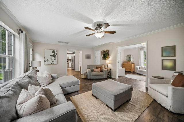 709 W 36th Street, Sand Springs, OK 74063